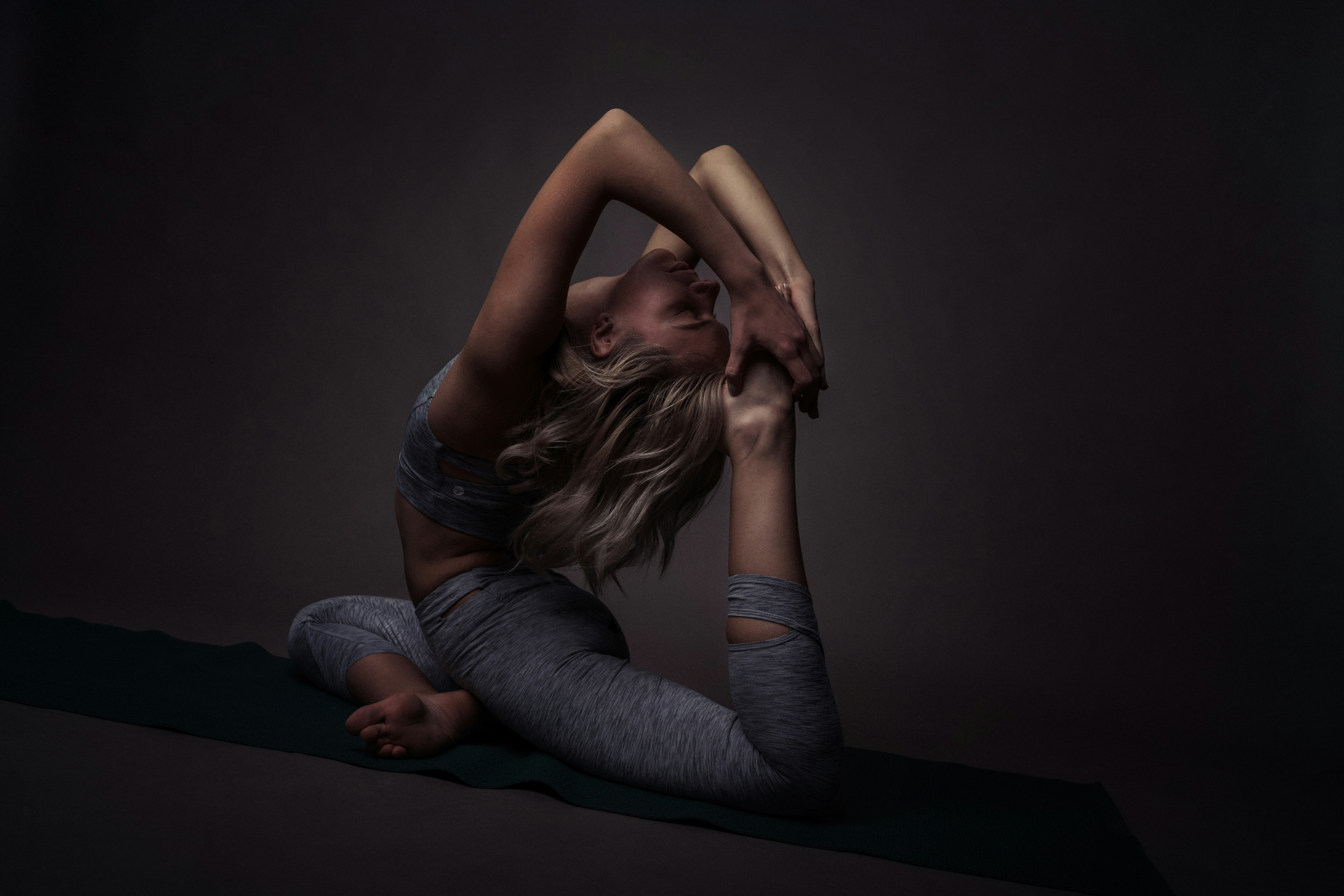 découvrez le meilleur de la boxe pour femmes avec notre sélection d'entraînements, de conseils et de matériel adaptés à toutes les niveaux et à tous les objectifs.
