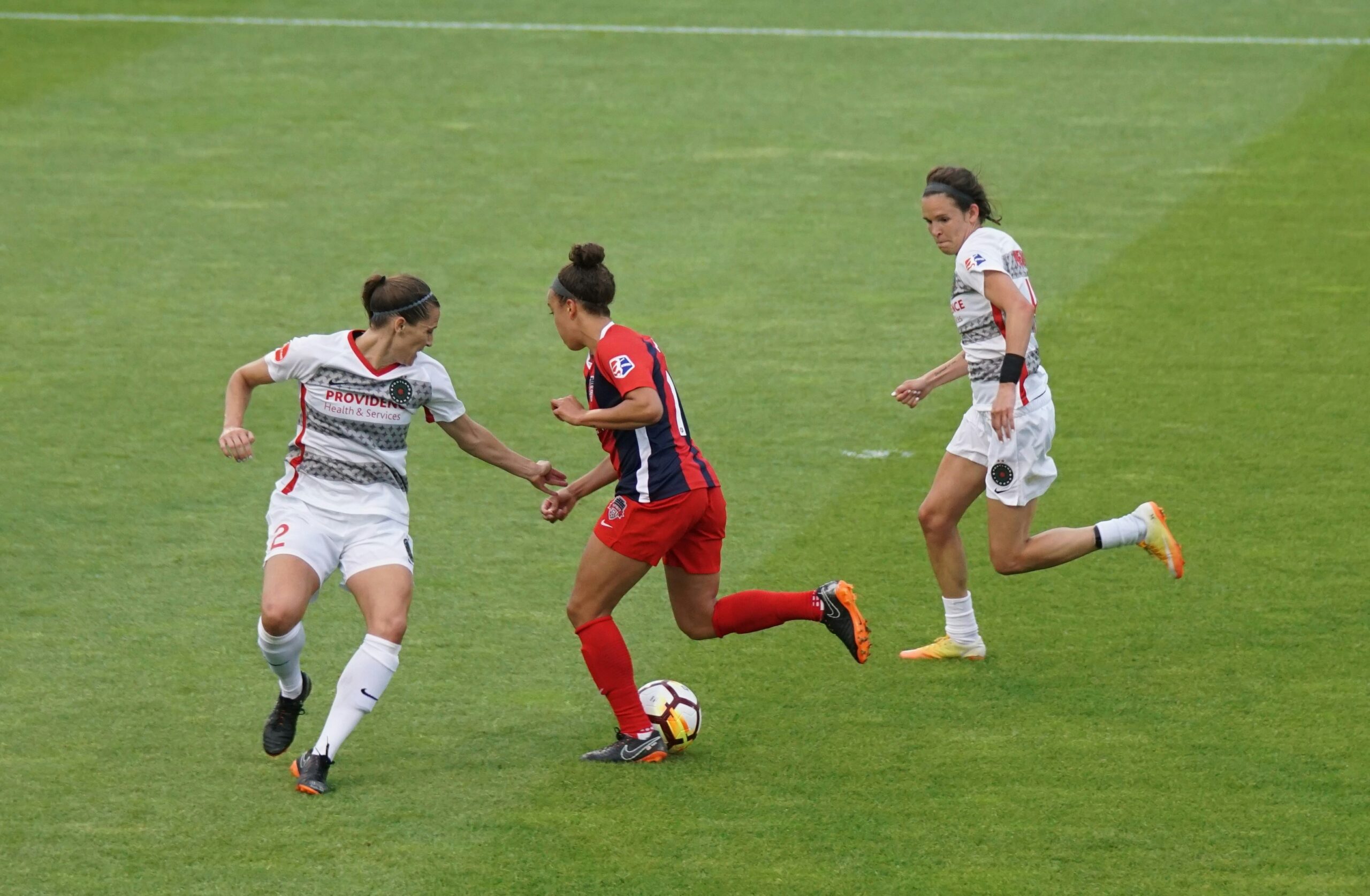 découvrez l'univers passionnant du football féminin avec l'actualité, les joueuses, les équipes et les compétitions sur women's football.