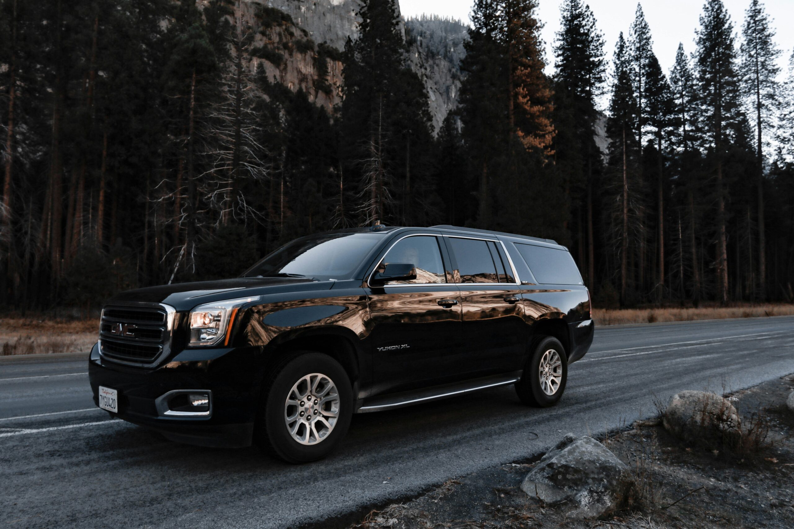 découvrez une large sélection de suv pour tous les besoins et tous les budgets. trouvez le suv parfait pour vos aventures et vos déplacements du quotidien.