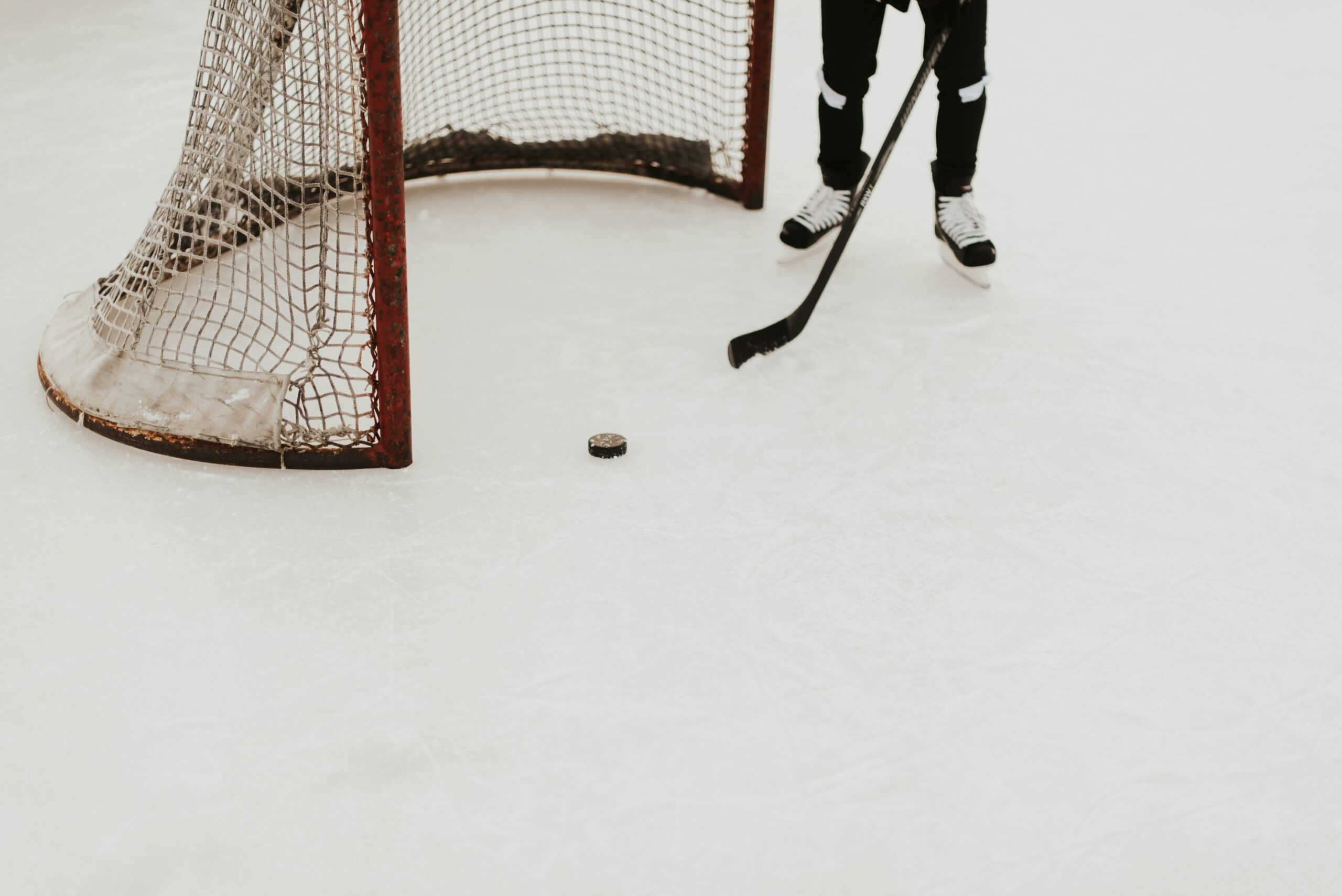 découvrez toute l'actualité du hockey, les matchs, les joueurs et les équipes sur notre plateforme dédiée au hockey.