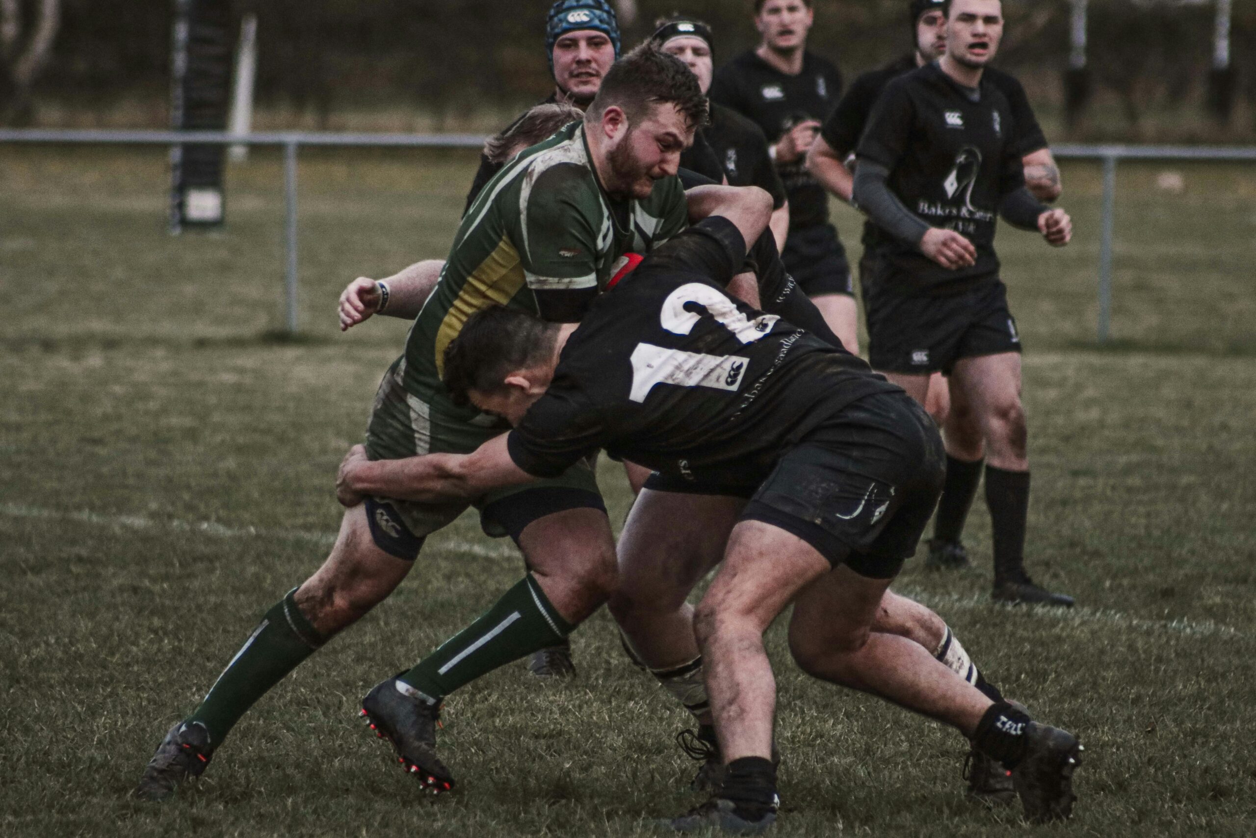 découvrez toute l'actualité du rugby : matchs, équipes, joueurs, analyses et statistiques sur le rugby français et international.