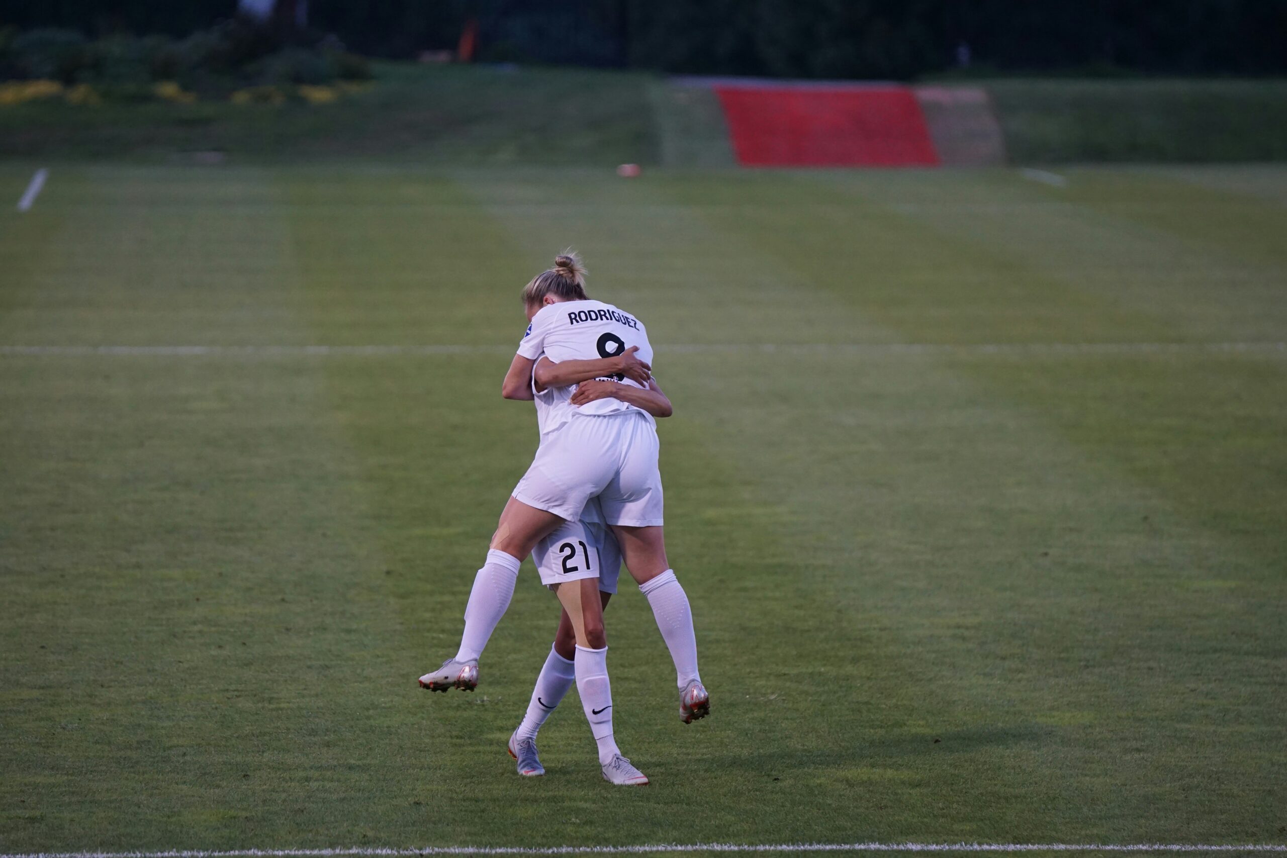 découvrez l'univers passionnant du football féminin : actualités, équipes, joueuses, matchs et plus encore, sur women's football.