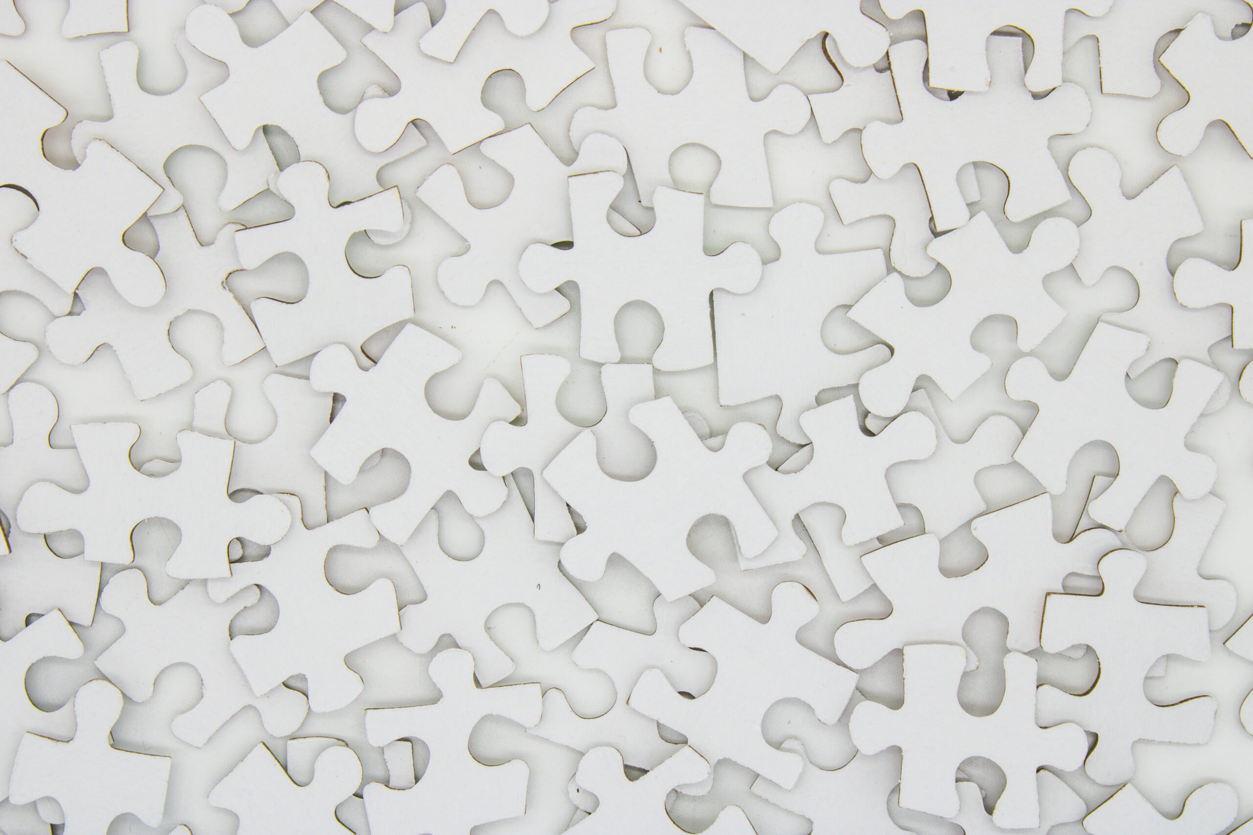 jouez à des jeux de mots croisés en ligne, résolvez des énigmes et amusez-vous avec des puzzles sur crossword puzzle.